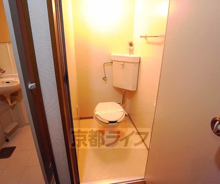 アーベイン吉田のトイレ写真