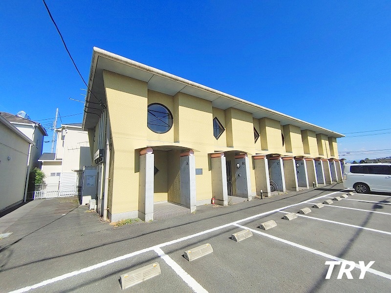 建物外観　おしゃれな外観のテラスハウス！