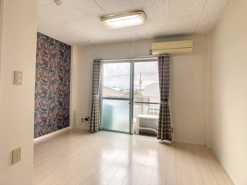 居室・リビング　エアコン付き