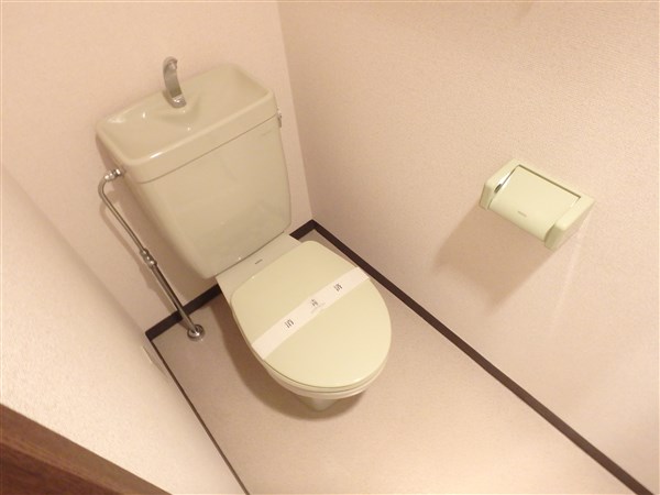 【ガーデンサワのトイレ】