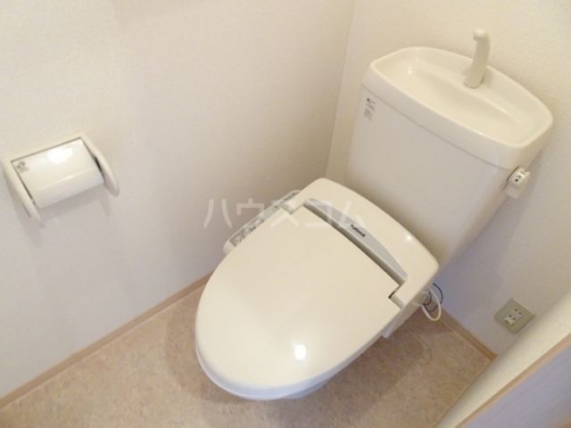 【ロイヤルクレール　Aのトイレ】