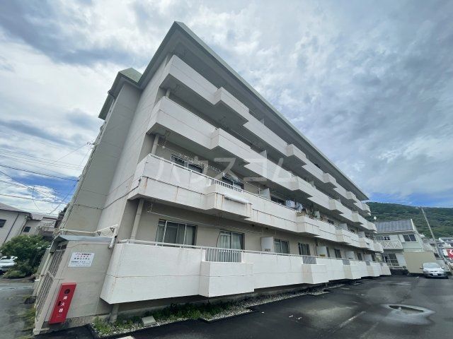 豊橋市大岩町のマンションの建物外観