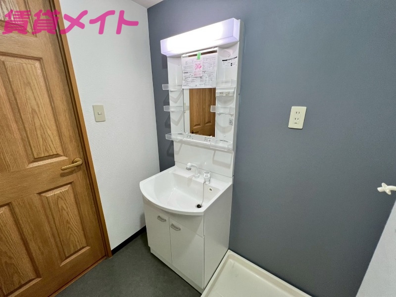 洗面設備　同物件別室の画像です