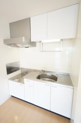 キッチン　※同物件・同タイプの写真です。