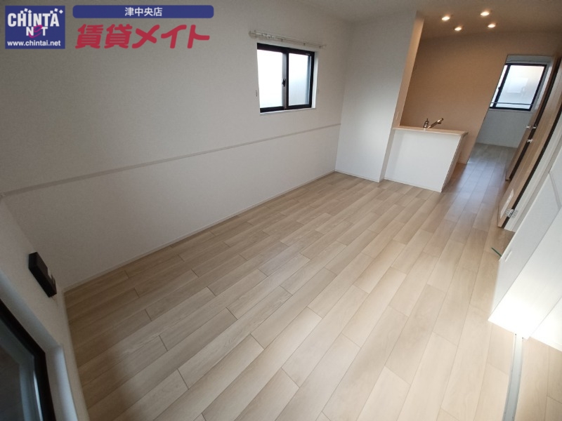 居室・リビング　同タイプ部屋写真です。