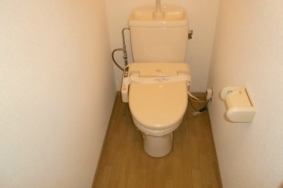 トイレ　反転タイプ