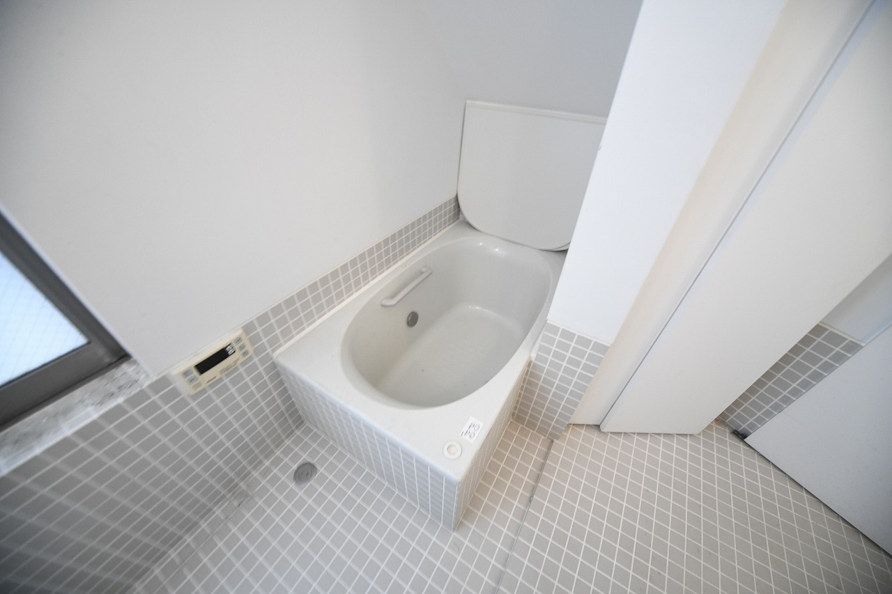 バス・シャワールーム　バス