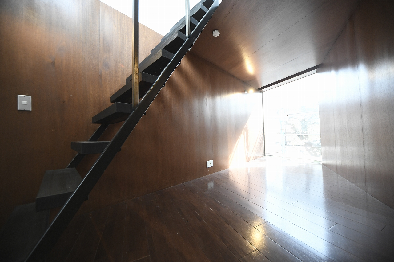 居室・リビング　居室２