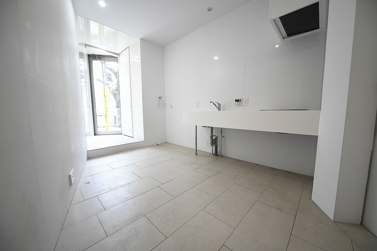 居室・リビング　居間