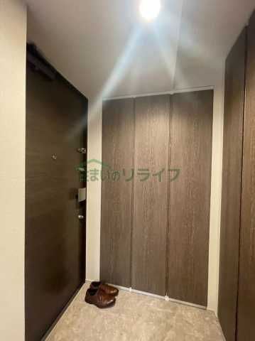 玄関　ザ・パークハビオ滝野川