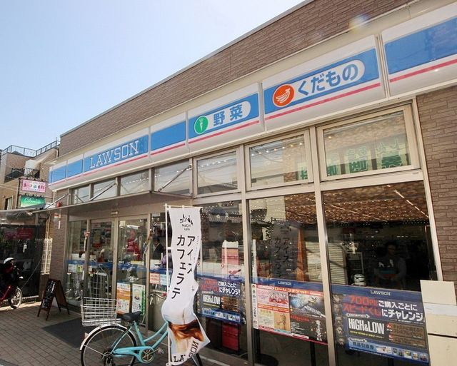 コンビニ　ローソン新秋津駅東店（コンビニ）まで242m
