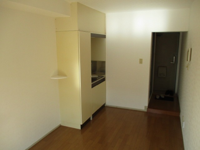 居室・リビング　別部屋参考写真