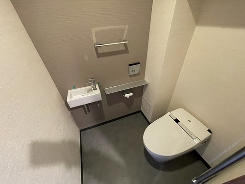 トイレ　トイレ（内装前）