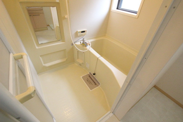 バス・シャワールーム　浴室