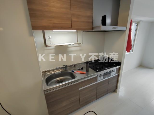 キッチン　コンパクトなキッチンで掃除もラクラク