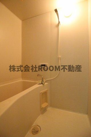 バス・シャワールーム　日々の疲れを癒すお風呂付です