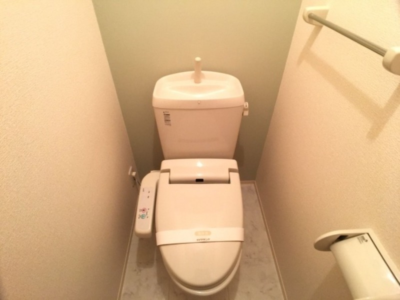 トイレ　図面と現状に相違がある場合には現状を優先