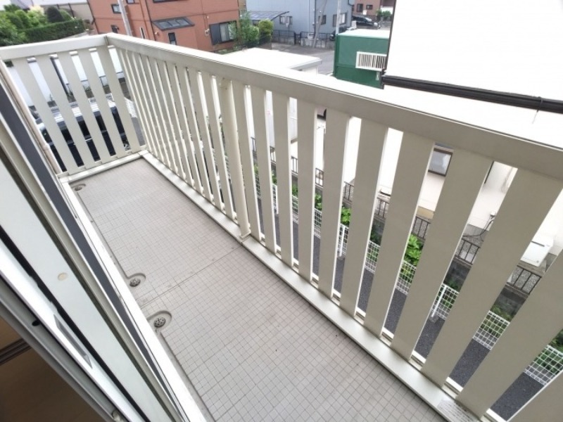 バルコニー　図面と現状に相違がある場合には現状を優先