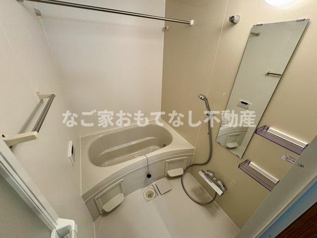 バス・シャワールーム　※同タイプ写真