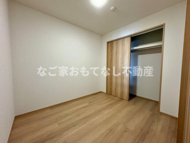 トイレ　※同タイプ写真