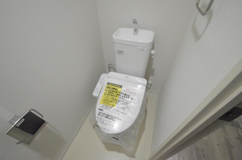 トイレ　シャワー付トイレ