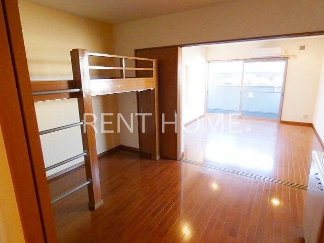 居室・リビング　ダイニング～洋室