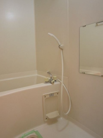 バス・シャワールーム　別号室の写真です。