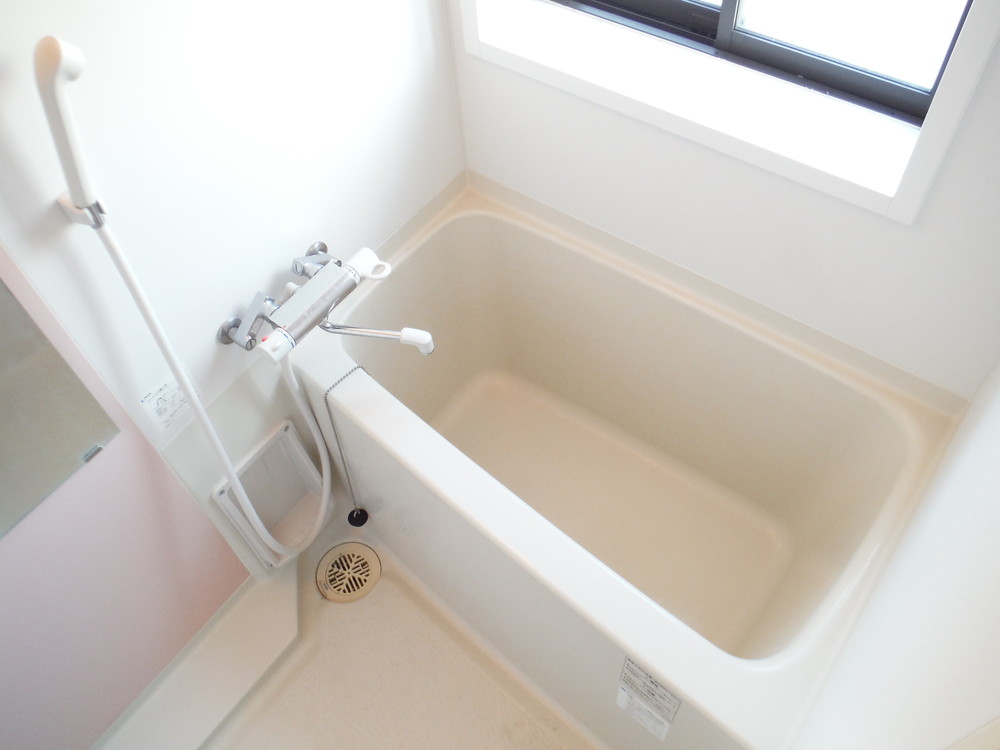 バス・シャワールーム　日々の暮らしに欠かせないお風呂です