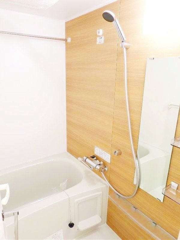 バス・シャワールーム　バス