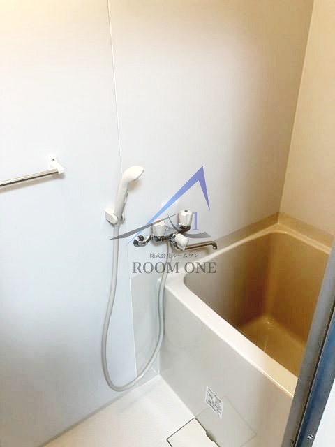 バス・シャワールーム　お風呂です。