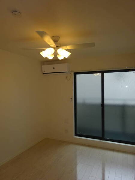 居室・リビング　★044-299-8985までお気軽にお電話下さい♪