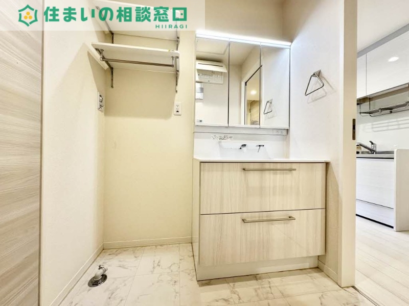 洗面設備　同型