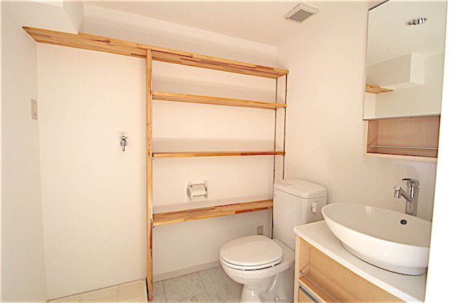 バス・シャワールーム