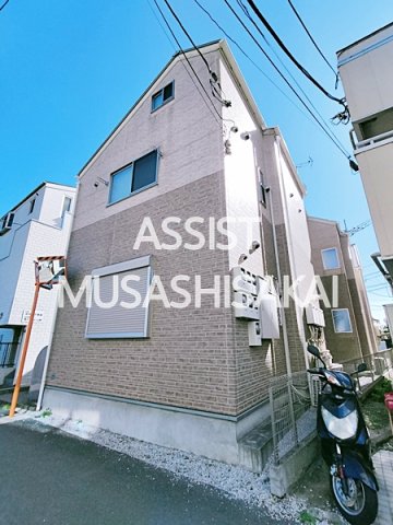 建物外観　お電話でお問合わせ頂けますと、よりスムーズにご対応出来ます♪