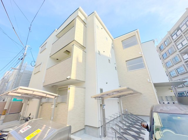 建物外観　なんと言ってもおしゃれなこの外観。
