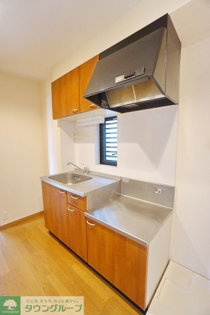 キッチン　同物件別部屋写真