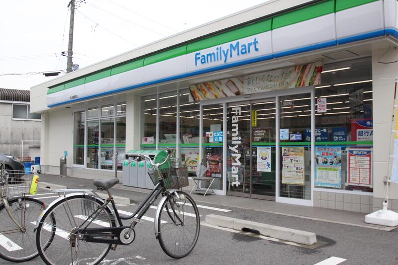 コンビニ　ファミリーマート守山一丁目店（コンビニ）まで391m