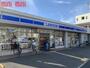 コンビニ　ローソン　尼崎久々知一丁目店（コンビニ）まで200m