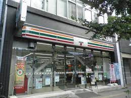 コンビニ　セブンイレブン 台東蔵前2丁目店（コンビニ）まで199m