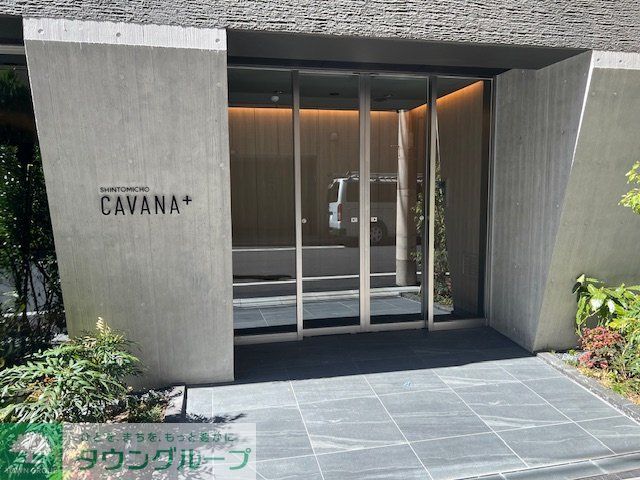 エントランス　エントランス