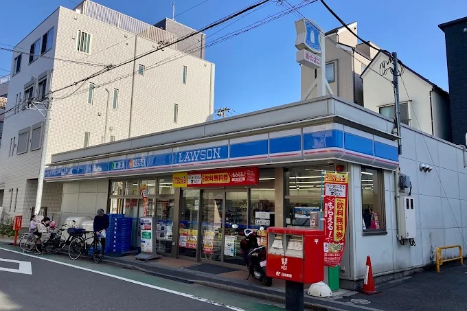 コンビニ　ローソン西品川三ツ木通店（コンビニ）まで309m