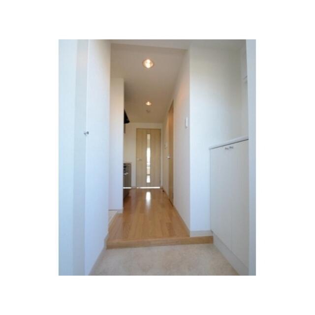 その他部屋・スペース　玄関から見たお部屋♪