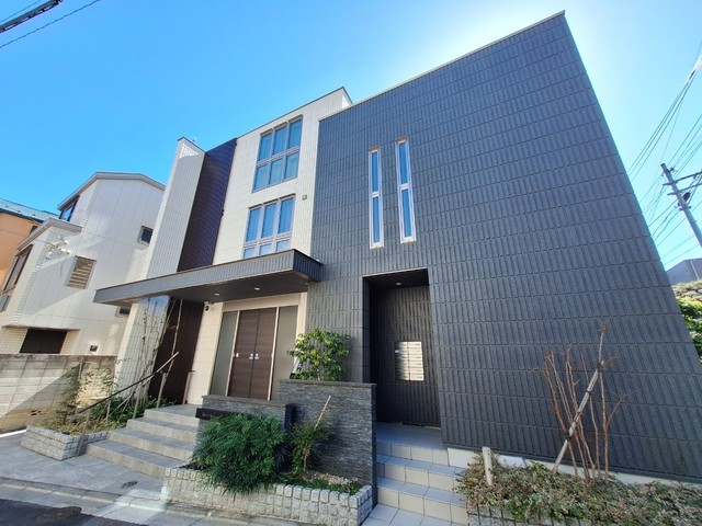 建物外観　耐震構造の旭化成ヘーベルメゾン