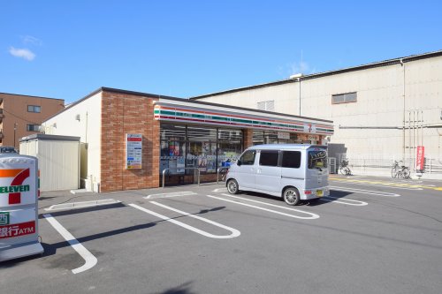 コンビニ　セブンイレブン 大阪横堤3丁目店（コンビニ）まで464m