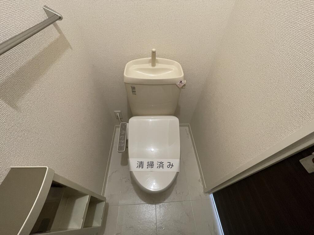 トイレ　※写真準備中のため、前回募集時または別室の写真（パノラマ含む