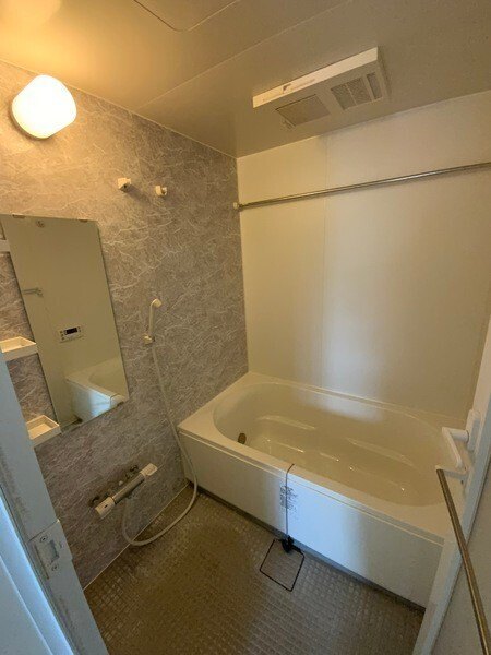 バス・シャワールーム　※同一タイプ別部屋写真です。