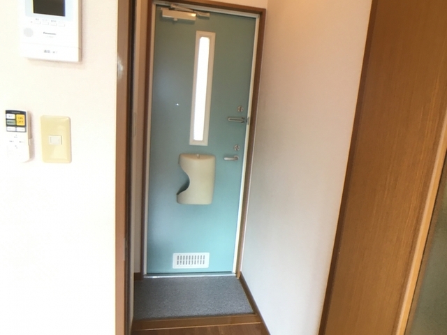 コンフォート ヴィラの玄関写真