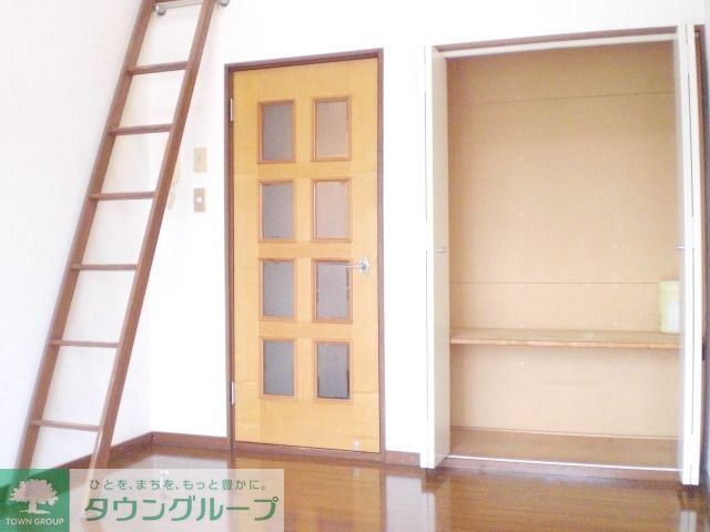 居室・リビング　★洋室6.5帖★
