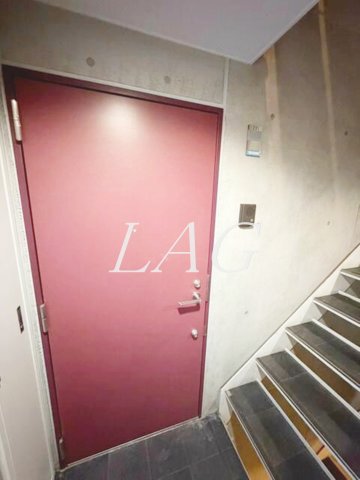 玄関　玄関です。
