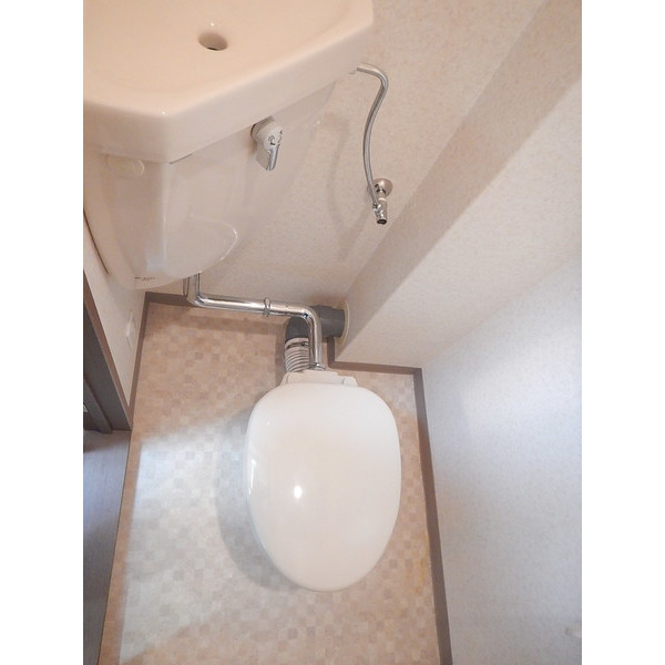 【ニューハイツ桜IVのトイレ】